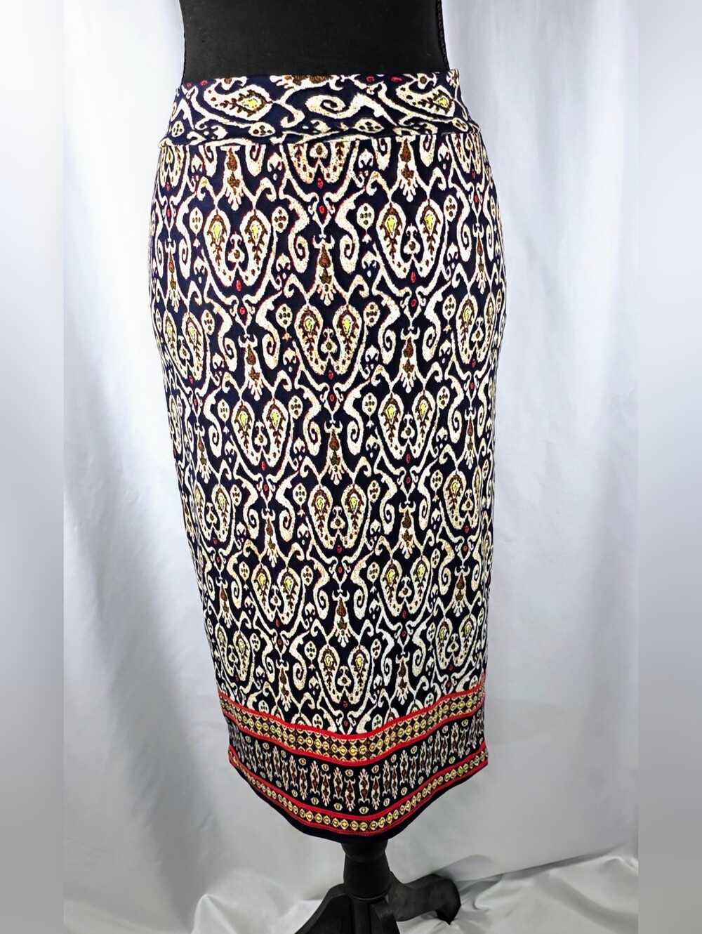 Gilli USA Printed Pencil Midi Skirt Stretch Boho Tribal Medium